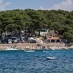 Easyatent Cikat Οργανωμένο κάμπινγκ Mali Lošinj